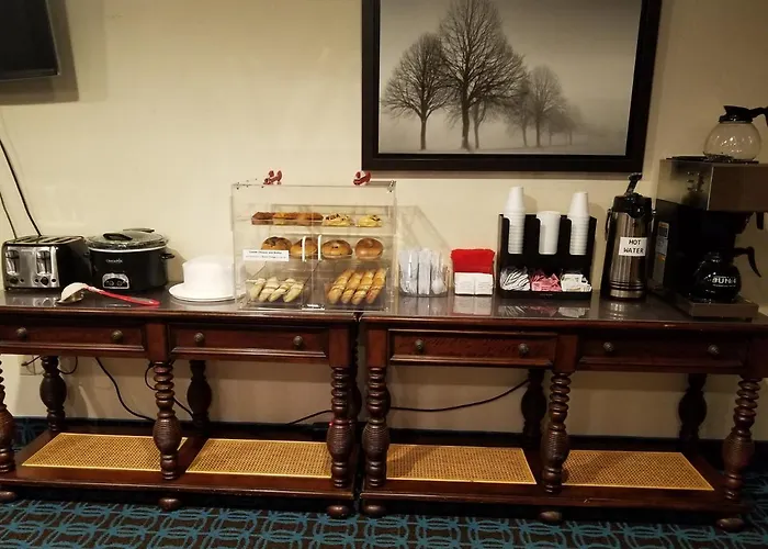 Country Hearth Inn & Suites - Kenton