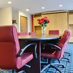 Country Hearth Inn & Suites - Kenton 