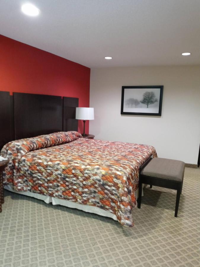 Country Hearth & - Hotel 2*